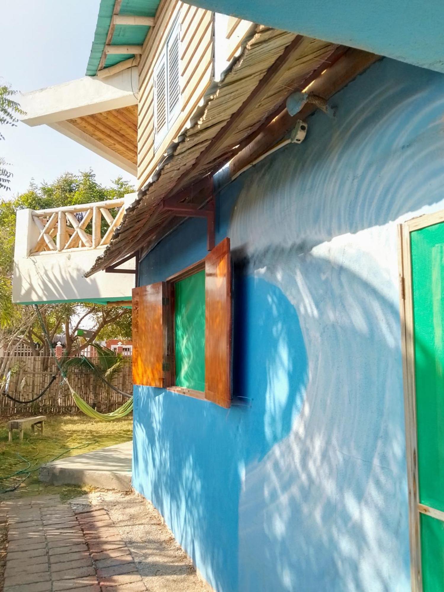 Hostal Puerto Engabao "El Surf Shelter" 외부 사진